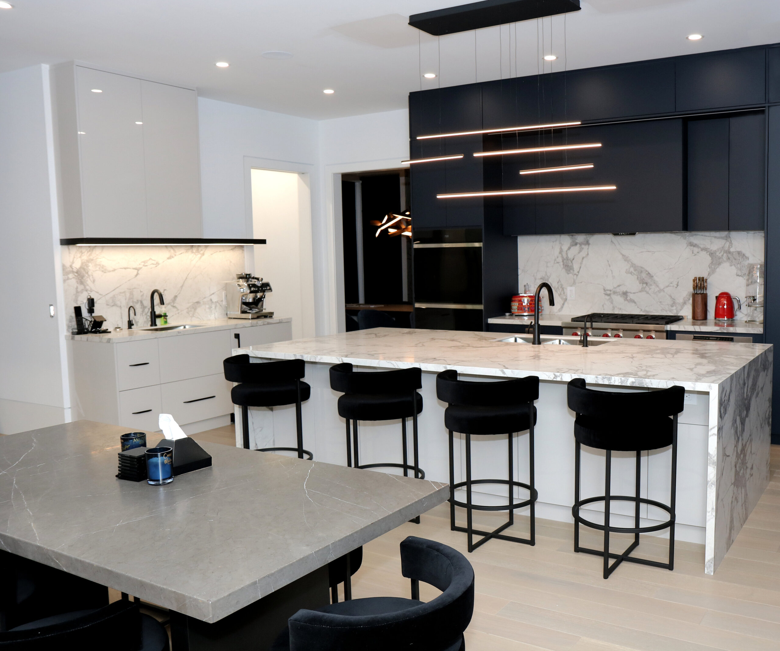 Best porcelain countertops for modern kitchen design and custom slab fabrication